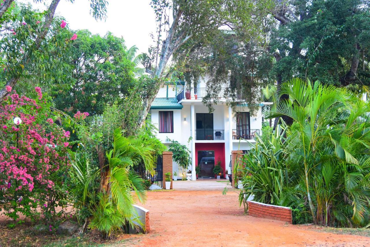 Hotel Moonstone Anuradhapura Εξωτερικό φωτογραφία