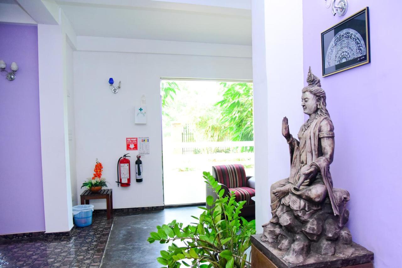 Hotel Moonstone Anuradhapura Εξωτερικό φωτογραφία