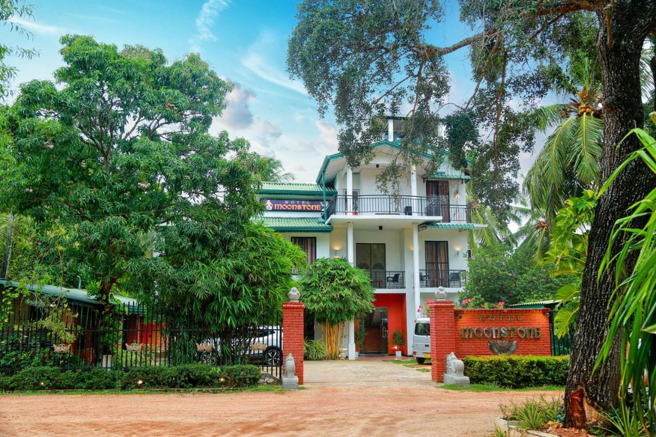 Hotel Moonstone Anuradhapura Εξωτερικό φωτογραφία