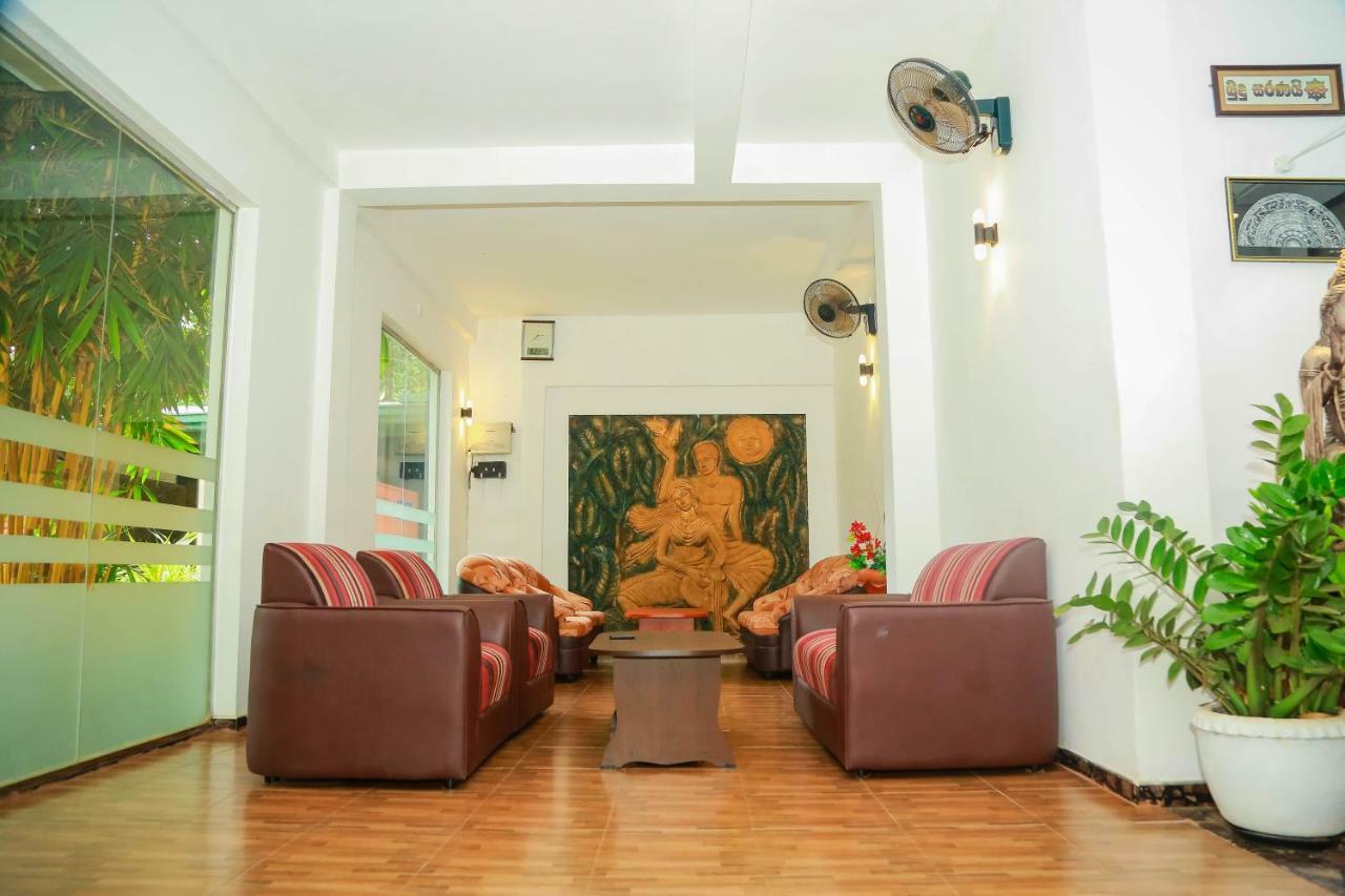 Hotel Moonstone Anuradhapura Εξωτερικό φωτογραφία