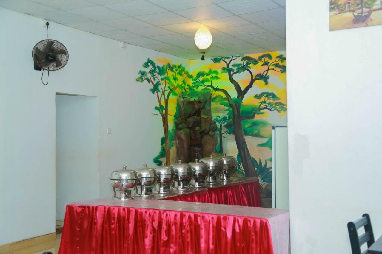 Hotel Moonstone Anuradhapura Εξωτερικό φωτογραφία